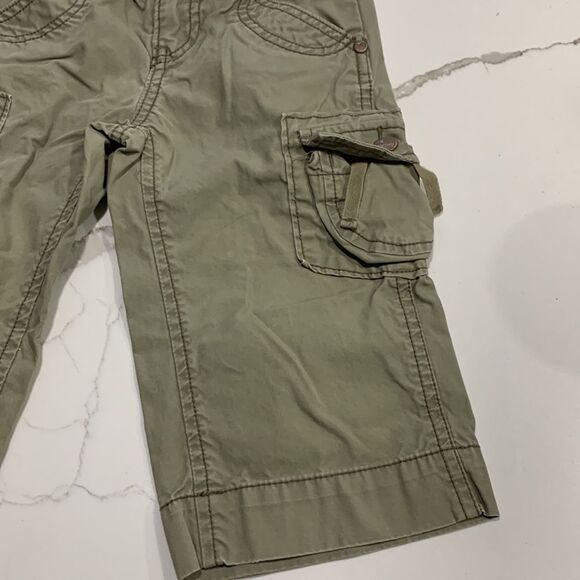 Old Navy | Girls Olive Green Cargo Capris Casual Pants - Picture 3 of 9